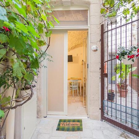 Suite da Nonno Luigi 100 metri dal mare Giovinazzo Esterno foto